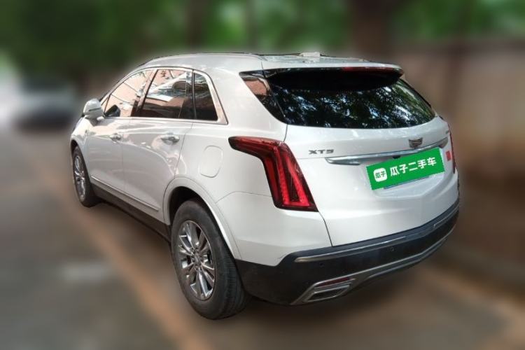Used Cadillac XT5 2021 28T Luxury Model Rear Left 45 Deg