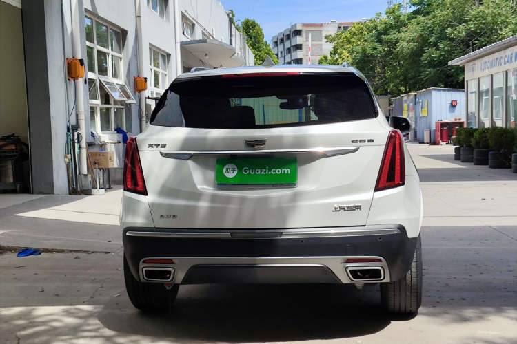 Used Cadillac XT5 2021 28T Luxury Model Rear