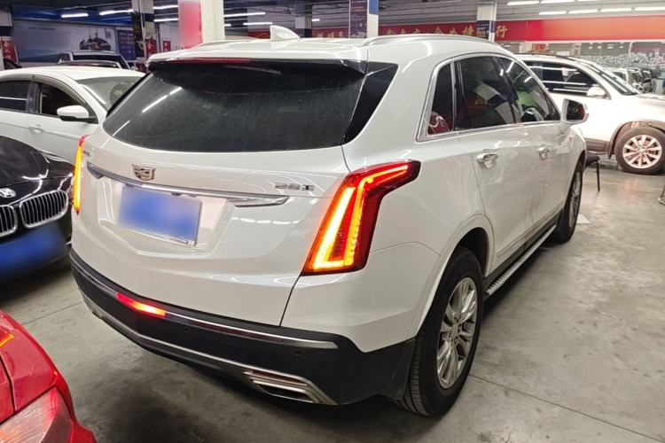 Used Cadillac XT5 2021 28T Luxury Model Rear Right 45 Deg