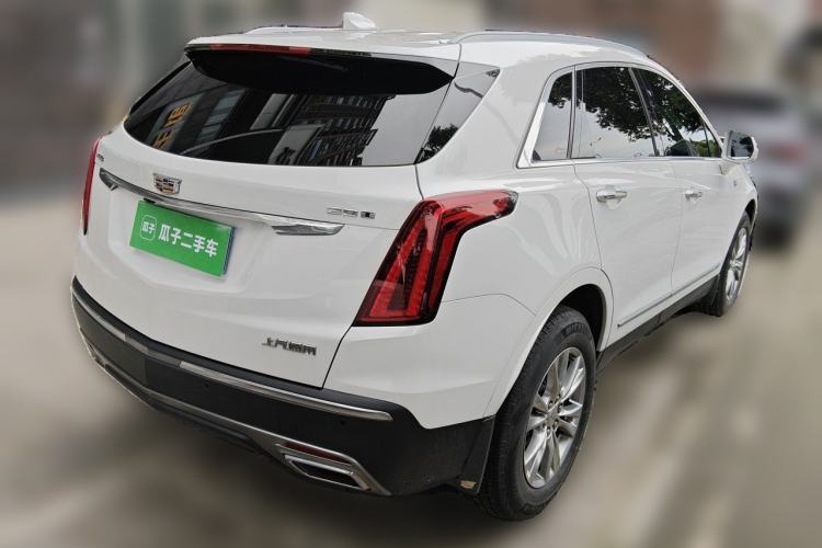 Used Cadillac XT5 2021 28T Luxury Model Rear Right 45 Deg