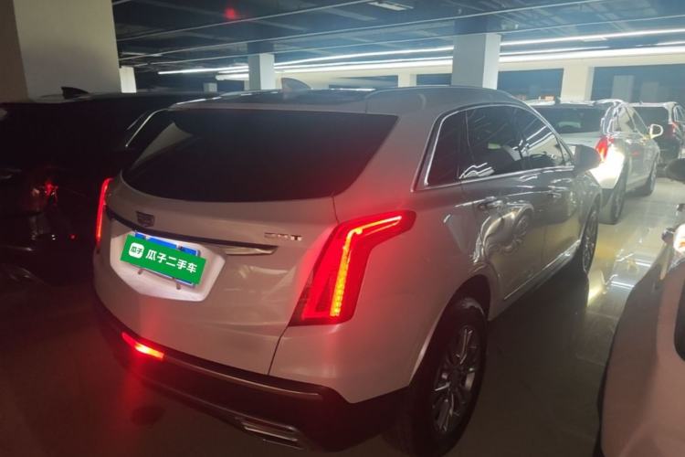 Used Cadillac XT5 2021 28T Luxury Model Rear Right 45 Deg