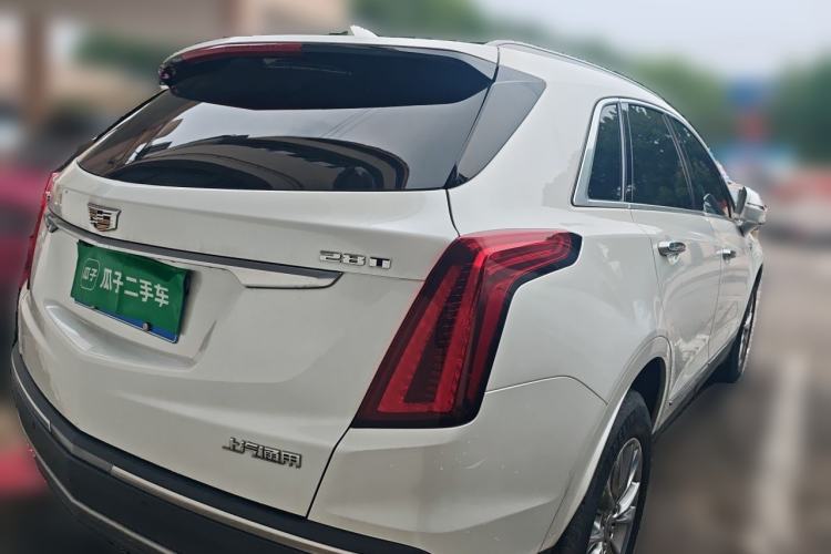 Used Cadillac XT5 2021 28T Luxury Model Rear Right 45 Deg