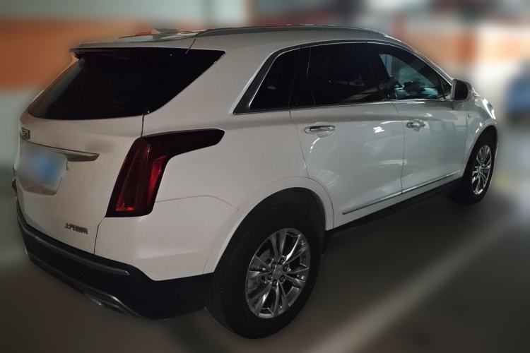Used Cadillac XT5 2021 28T Luxury Model Rear Right 45 Deg