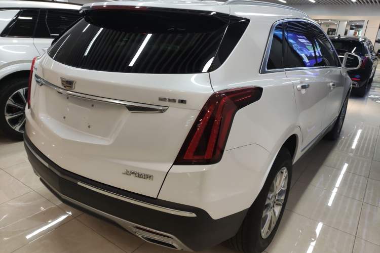 Used Cadillac XT5 2021 2.0T Two-Wheel Drive Luxury Version Rear Right 45 Deg