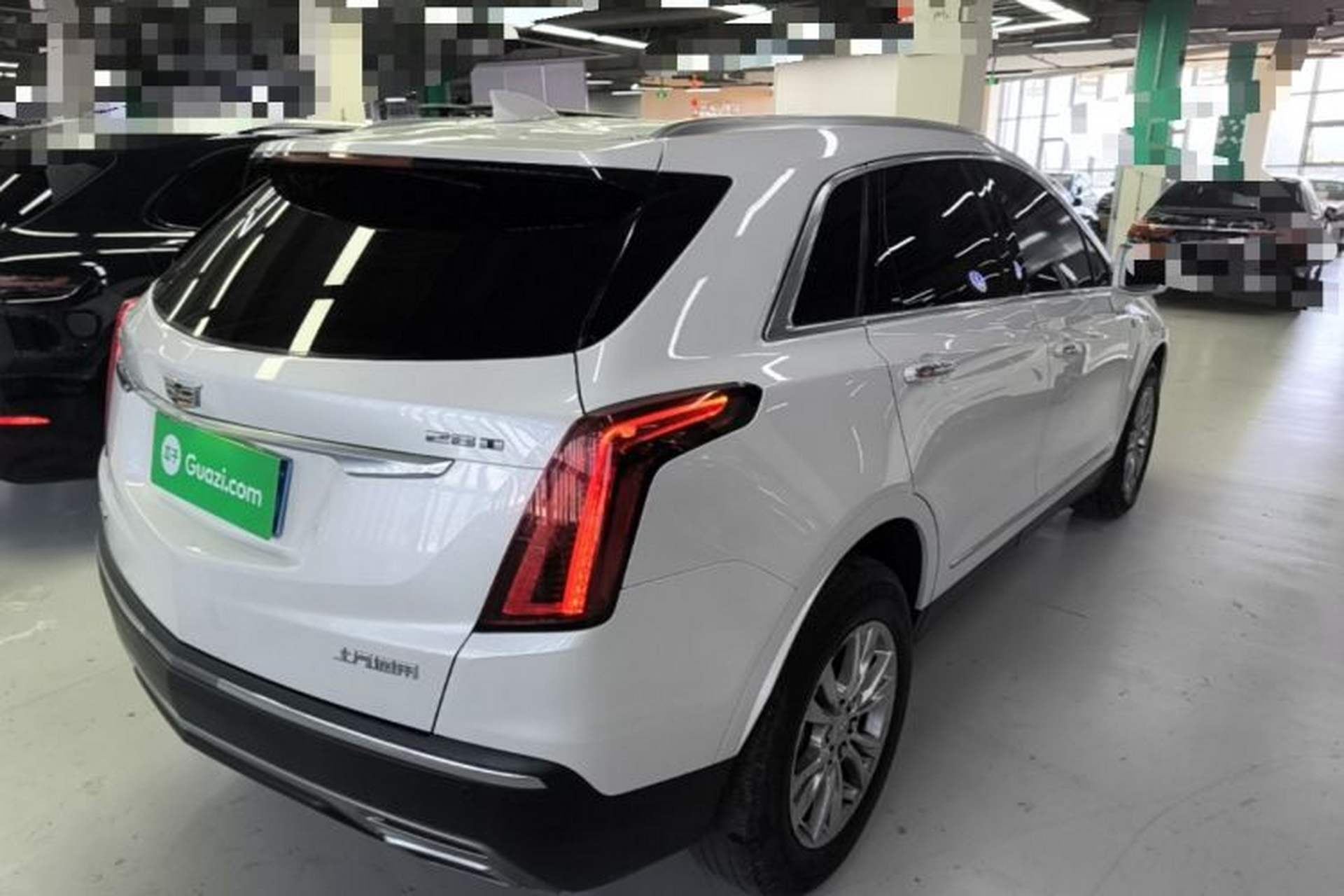 Used Cadillac XT5 2021 28T Four-Wheel Drive Luxury Version Rear Right 45 Deg