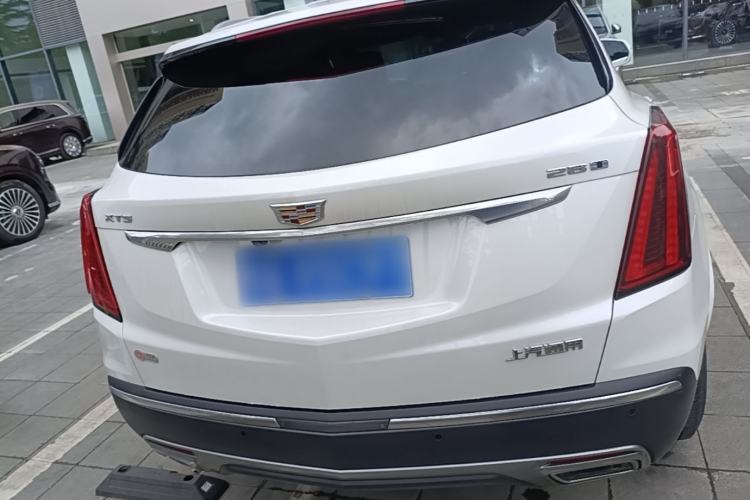 Used Cadillac XT5 2021 28T Luxury Model Rear