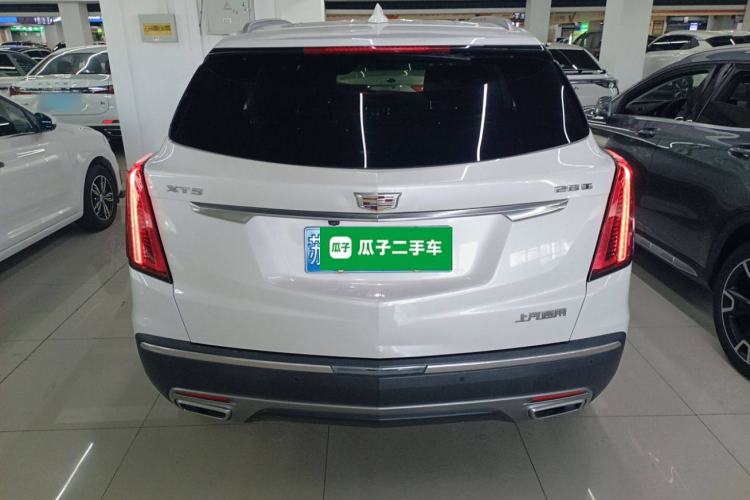 Used Cadillac XT5 2021 28T Luxury Model Rear