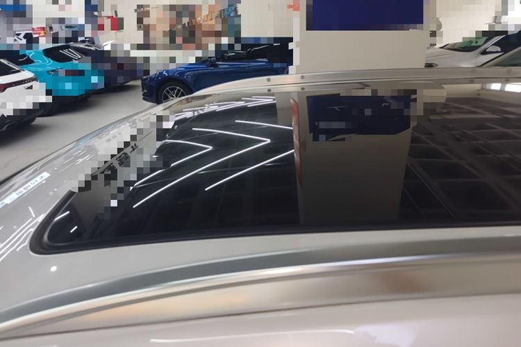 Used Cadillac XT5 2021 28T Four-Wheel Drive Luxury Version Roof