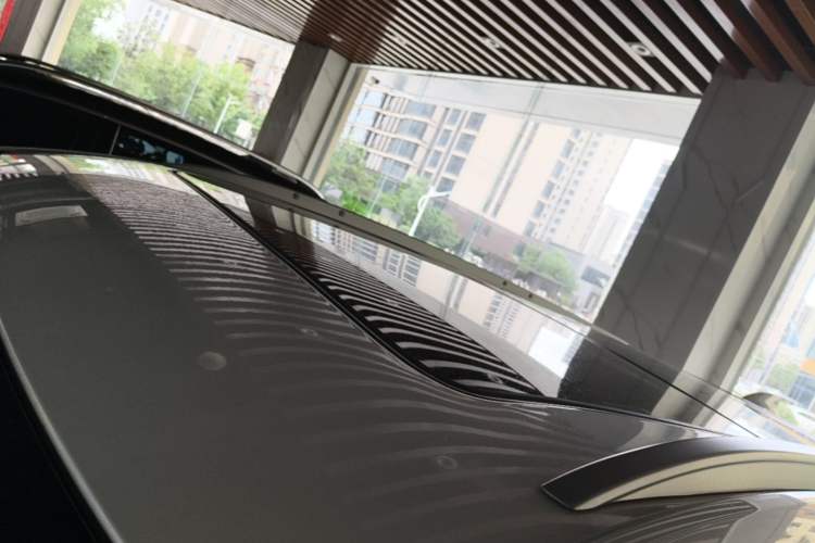 Used Cadillac XT5 2021 28T Luxury Model Roof