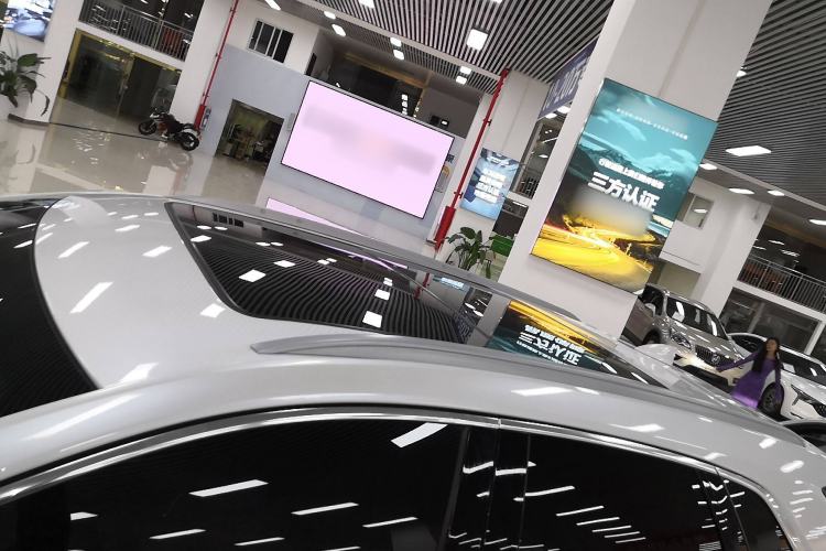 Used Cadillac XT5 2021 28T Luxury Model Roof