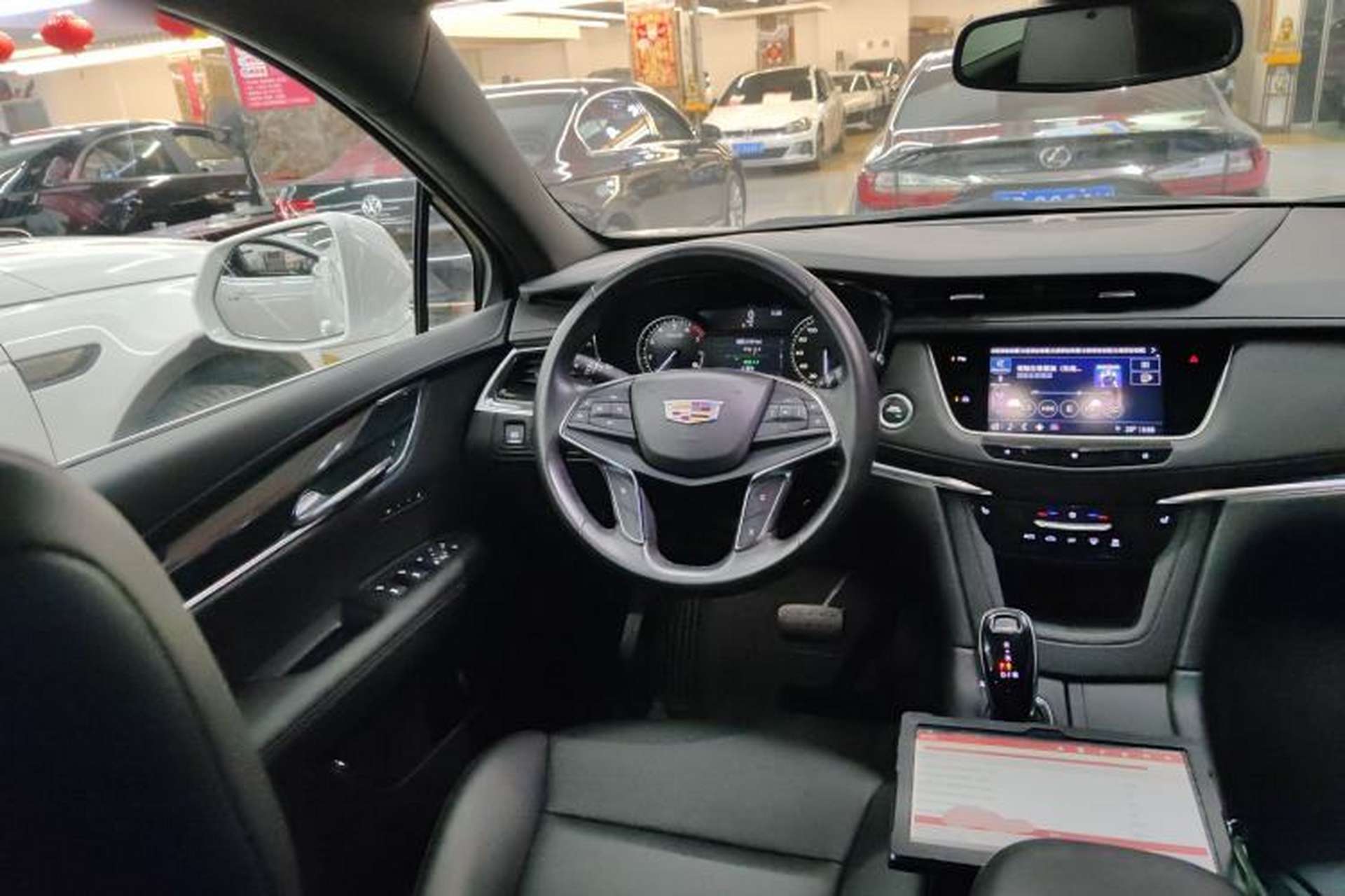 Used Cadillac XT5 2021 2.0T Two-Wheel Drive Luxury Version Steering Wheel