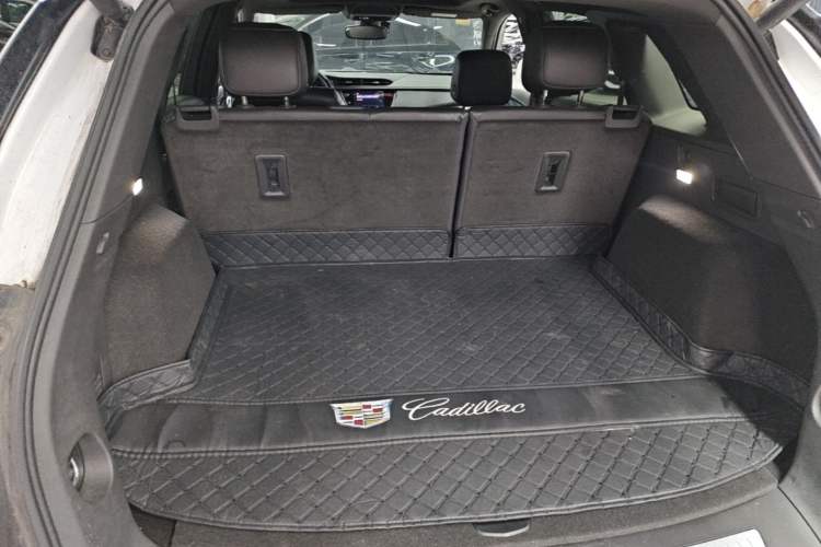 Used Cadillac XT5 2021 2.0T Two-Wheel Drive Luxury Version Trunk