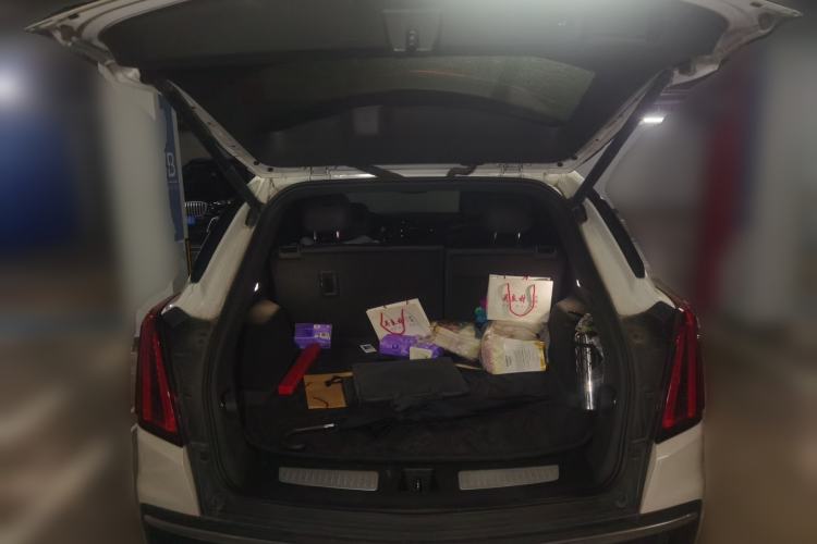 Used Cadillac XT5 2021 2.0T Two-Wheel Drive Luxury Version Trunk