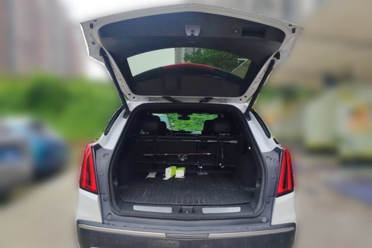 Used Cadillac XT5 2021 2.0T Two-Wheel Drive Luxury Version Trunk
