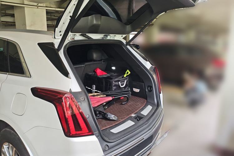 Used Cadillac XT5 2021 2.0T Two-Wheel Drive Luxury Version Trunk
