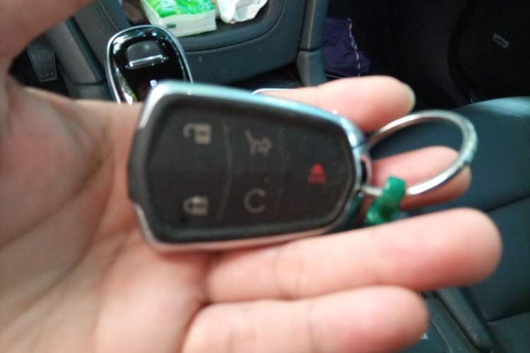 Used Cadillac XT5 2021 28T Luxury Model Vehicle Key