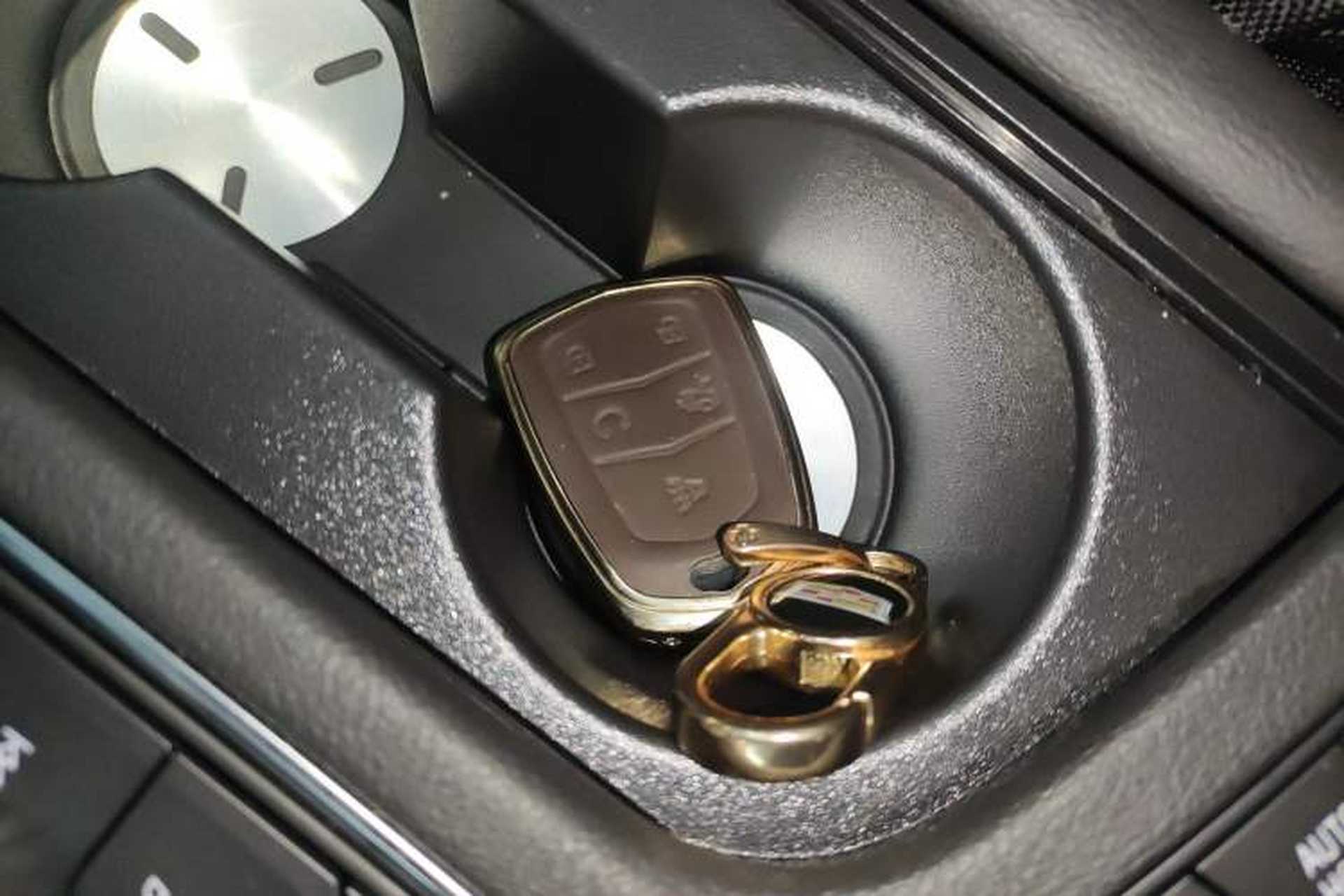 Used Cadillac XT5 2021 28T Luxury Model Vehicle Key