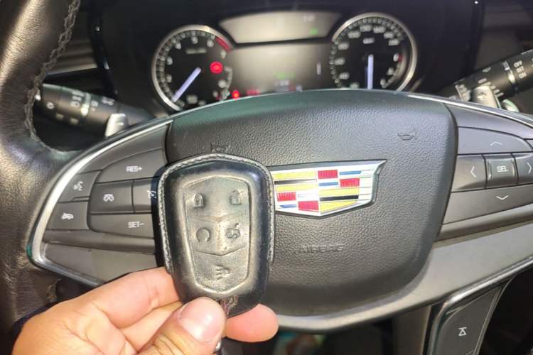 Used Cadillac XT5 2021 28T Four-Wheel Drive Leading Sport Model Vehicle Key