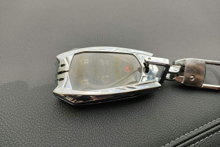 Used Cadillac XT5 2021 28T Luxury Model Vehicle Key