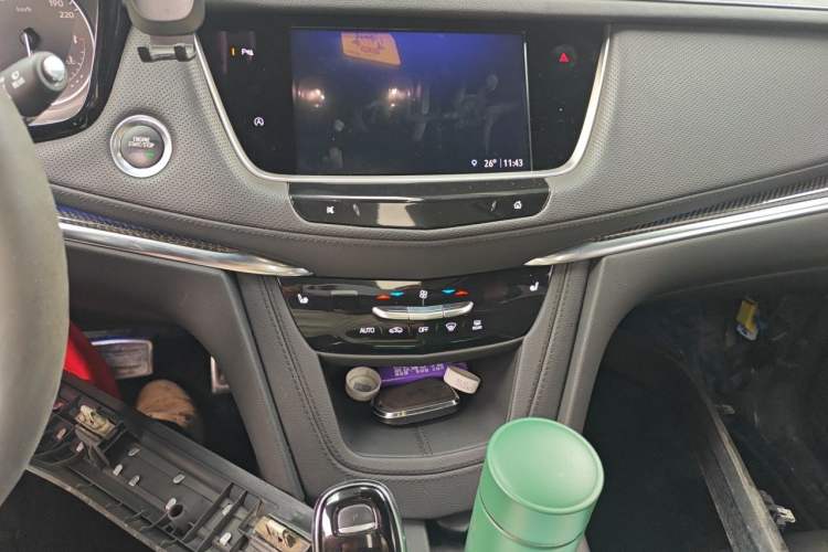 Used Cadillac XT5 2022 2.0T Four-Wheel Drive Luxury Version (Hummingbird Edition) Audio And AC Panel
