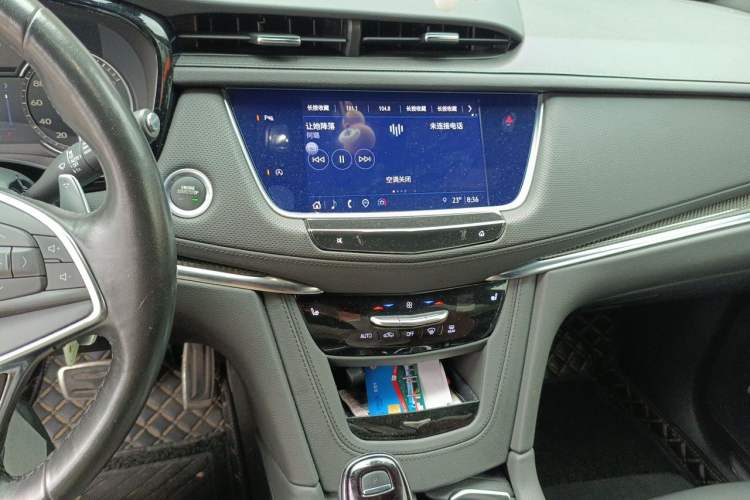 Used Cadillac XT5 2022 2.0T Four-Wheel Drive Luxury Version (Hummingbird Edition) Audio And AC Panel