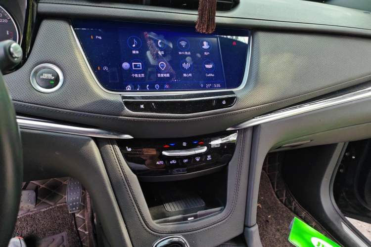 Used Cadillac XT5 2022 2.0T Four-Wheel Drive Luxury Version Audio And AC Panel