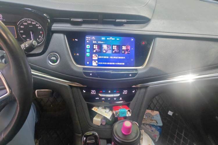 Used Cadillac XT5 2022 2.0T Four-Wheel Drive Luxury Version (Hummingbird Edition) Audio And AC Panel