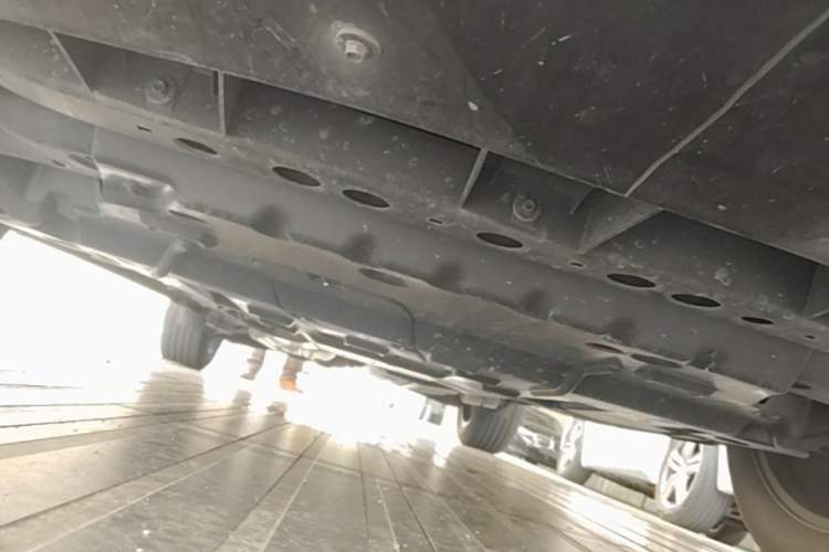 Used Cadillac XT5 2022 2.0T Four-Wheel Drive Platinum Edition Chassis Front