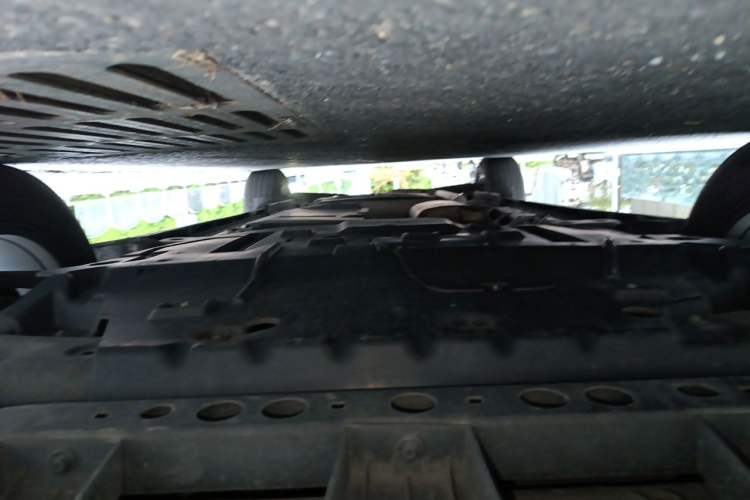 Used Cadillac XT5 2022 2.0T Two-Wheel Drive Luxury Version Chassis Front