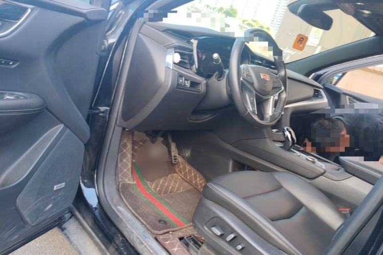 Used Cadillac XT5 2022 2.0T Two-Wheel Drive Luxury Version Driver Seat