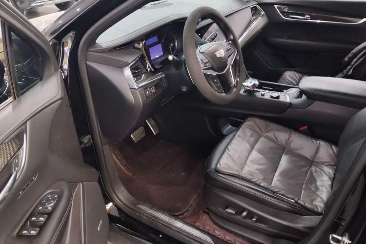 Used Cadillac XT5 2022 2.0T Four-Wheel Drive Luxury Version (Hummingbird Edition) Driver Seat