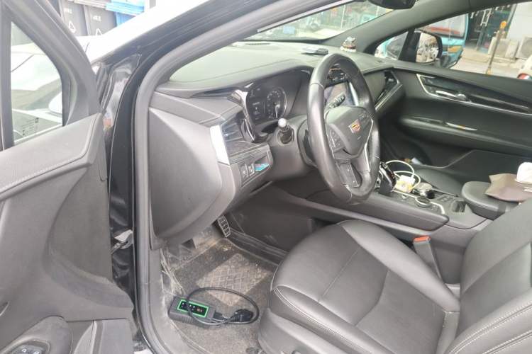 Used Cadillac XT5 2022 2.0T Two-Wheel Drive Luxury Version Driver Seat