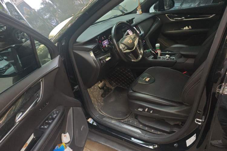 Used Cadillac XT5 2022 2.0T Two-Wheel Drive Luxury Version Driver Seat