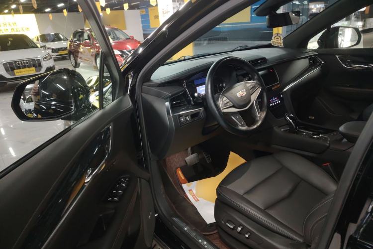 Used Cadillac XT5 2022 2.0T Two-Wheel Drive Luxury Version Driver Seat