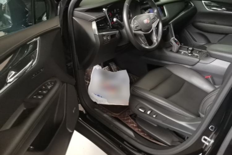 Used Cadillac XT5 2022 2.0T Two-Wheel Drive Luxury Version Driver Seat
