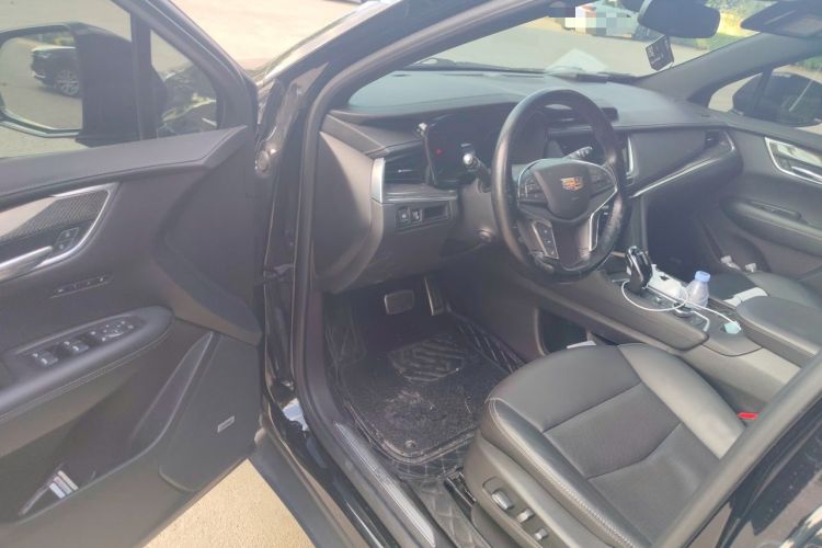 Used Cadillac XT5 2022 2.0T Four-Wheel Drive Luxury Version (Hummingbird Edition) Driver Seat