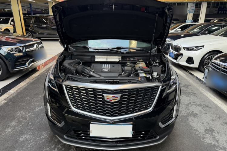 Used Cadillac XT5 2022 2.0T Two-Wheel Drive Luxury Version Engine Bay