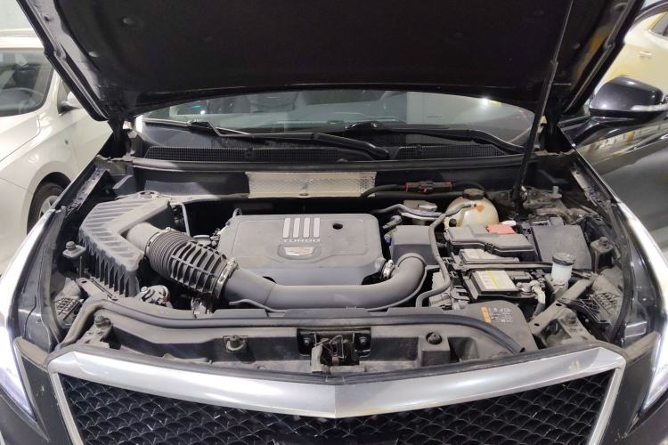 Used Cadillac XT5 2022 2.0T Four-Wheel Drive Luxury Version (Hummingbird Edition) Engine Bay