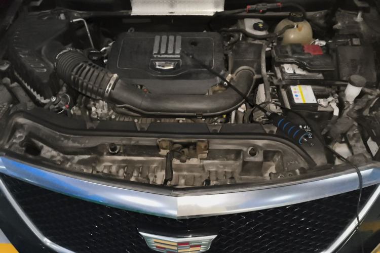Used Cadillac XT5 2022 2.0T Four-Wheel Drive Luxury Version (Hummingbird Edition) Engine Bay