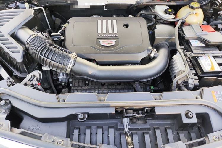 Used Cadillac XT5 2022 2.0T Four-Wheel Drive Luxury Version Engine Bay