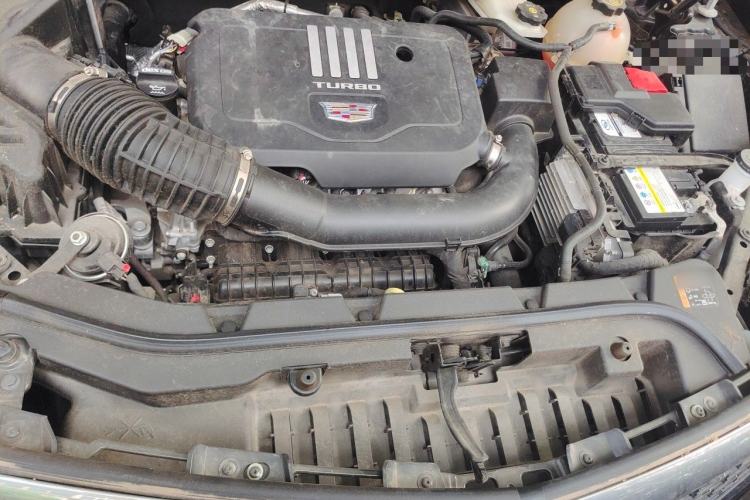 Used Cadillac XT5 2022 2.0T Two-Wheel Drive Luxury Version Engine Bay