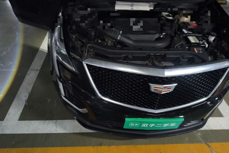 Used Cadillac XT5 2022 2.0T Four-Wheel Drive Premium Edition Engine Bay Right