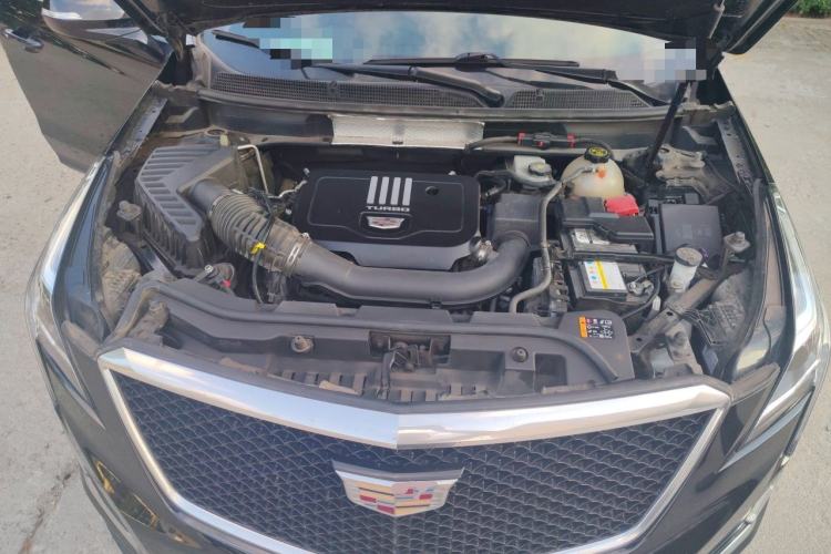 Used Cadillac XT5 2022 2.0T Four-Wheel Drive Luxury Version (Hummingbird Edition) Engine Bay
