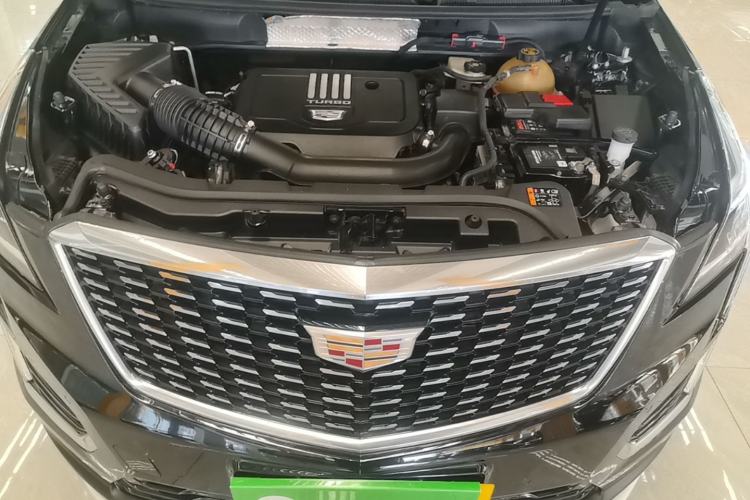 Used Cadillac XT5 2022 2.0T Two-Wheel Drive Luxury Version Engine Bay