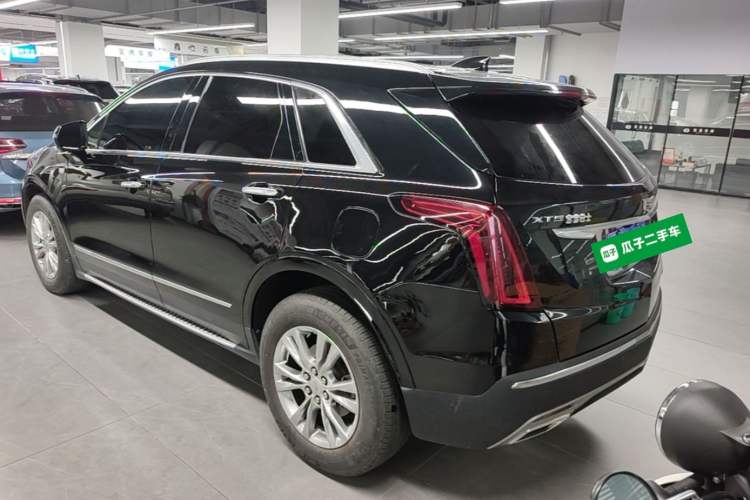 Used Cadillac XT5 2022 2.0T Two-Wheel Drive Luxury Version Exterior 2