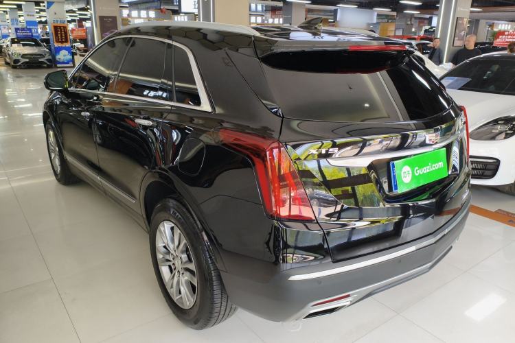 Used Cadillac XT5 2022 2.0T Two-Wheel Drive Luxury Version Exterior 2