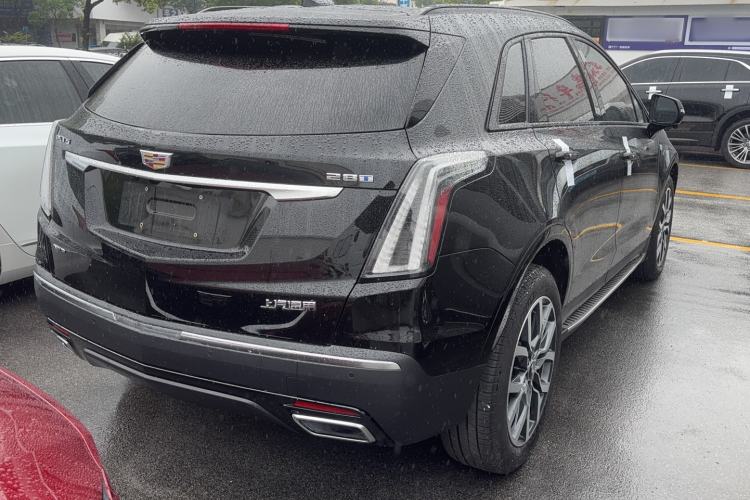 Used Cadillac XT5 2022 2.0T Four-Wheel Drive Luxury Version (Hummingbird Edition) Exterior 3