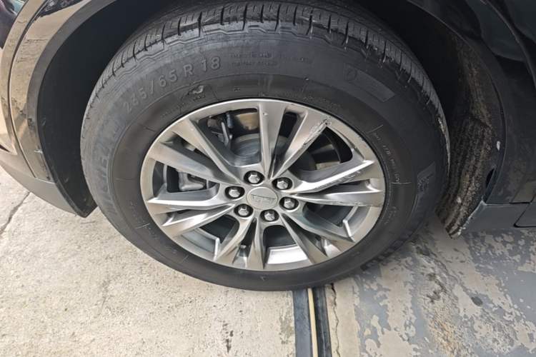 Used Cadillac XT5 2022 2.0T Four-Wheel Drive Luxury Version Exterior 4
