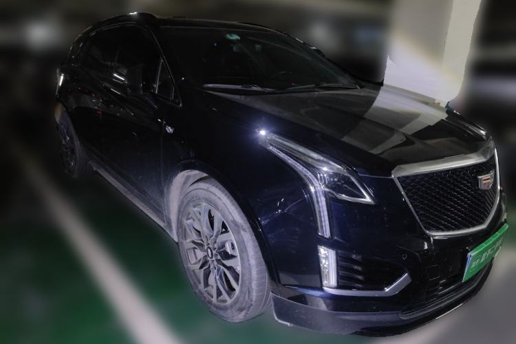 Used Cadillac XT5 2022 2.0T Four-Wheel Drive Luxury Version (Hummingbird Edition) Front Right 45 Deg