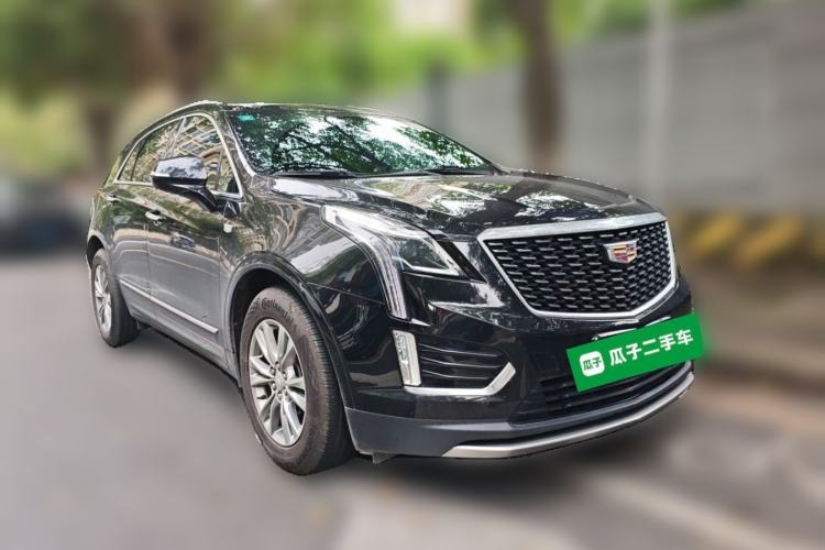 Used Cadillac XT5 2022 2.0T Two-Wheel Drive Luxury Version Front Right 45 Deg